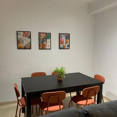 Apartamento Cinta 3 Habitaciones Sevilla Dış mekan fotoğraf